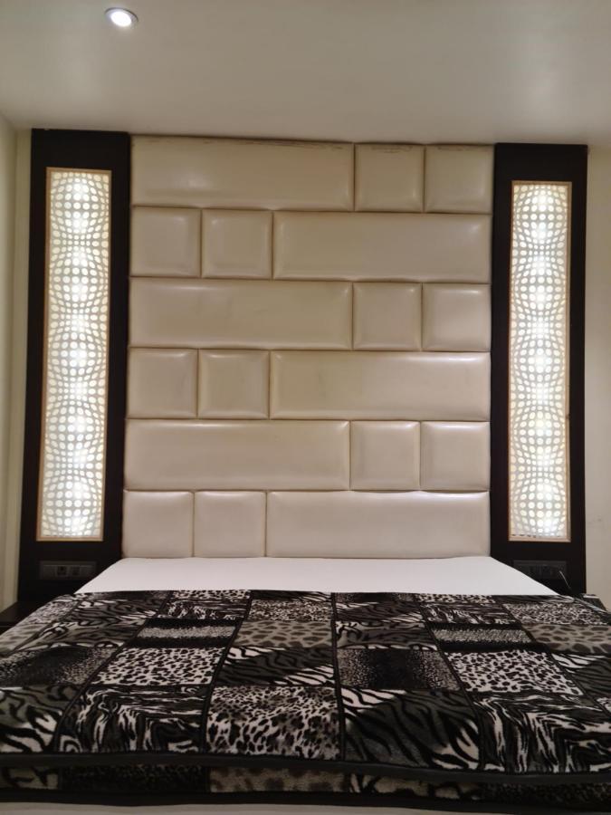 Hotel Star Inn Gangānagar Eksteriør bilde