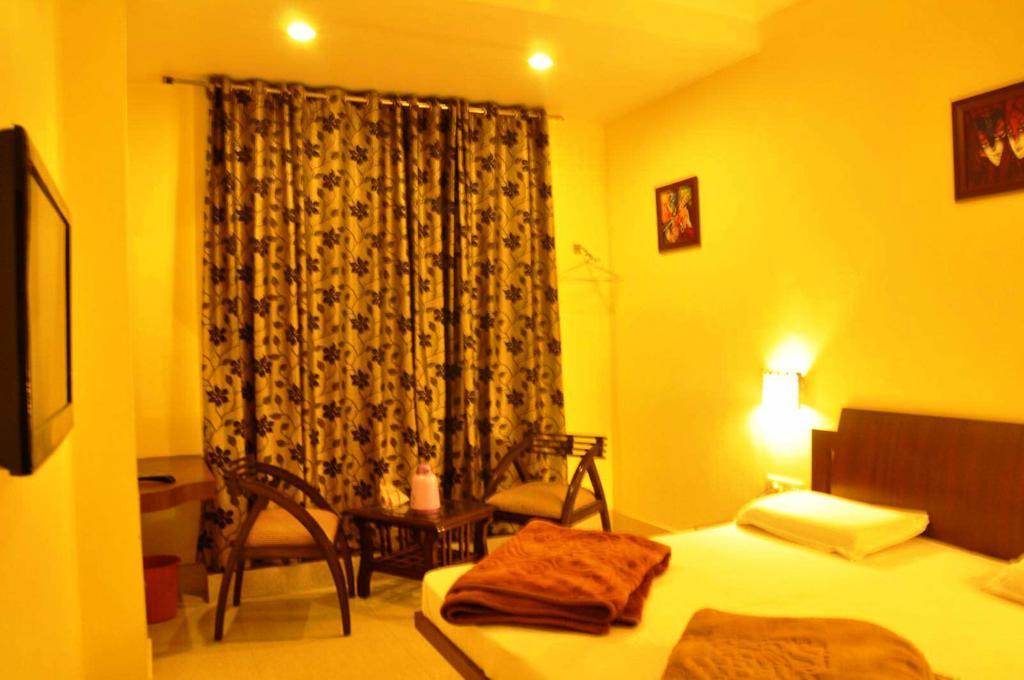 Hotel Star Inn Gangānagar Eksteriør bilde
