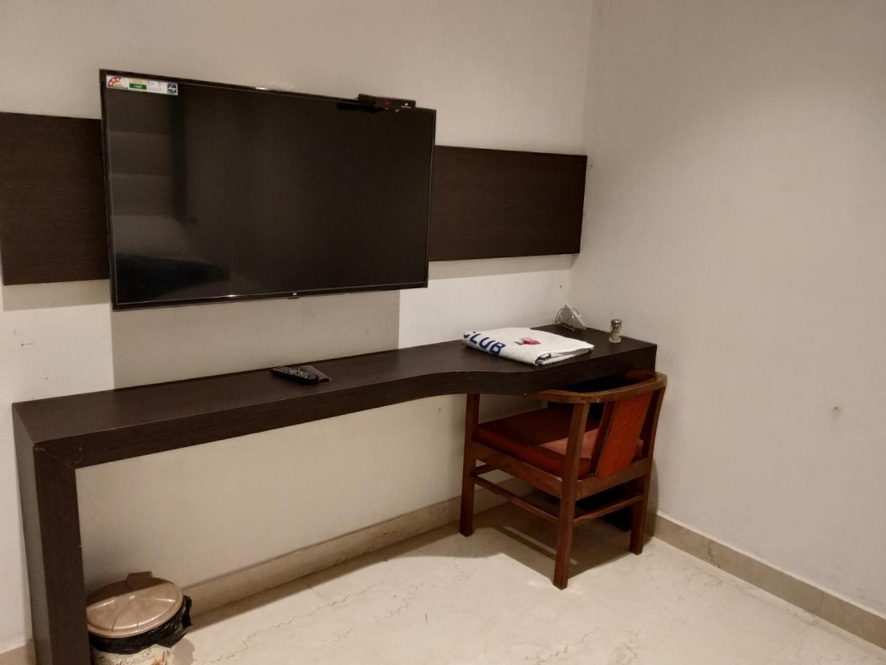 Hotel Star Inn Gangānagar Eksteriør bilde