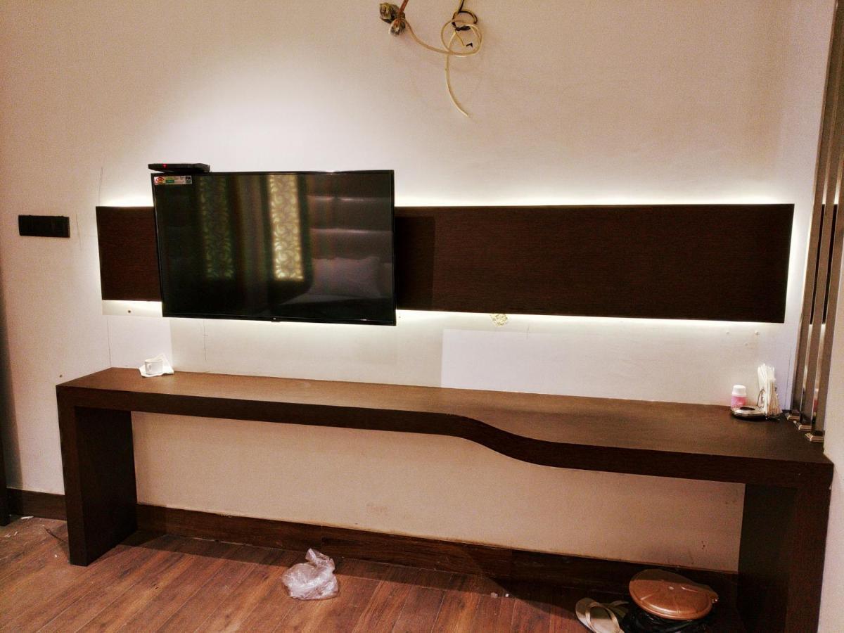 Hotel Star Inn Gangānagar Eksteriør bilde