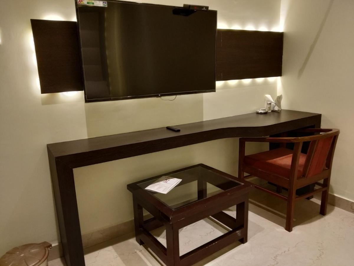 Hotel Star Inn Gangānagar Eksteriør bilde